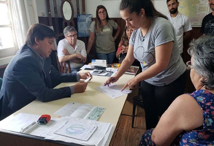 Acerbo visitó la localidad de Salazar