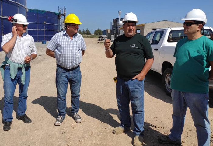 Capra recorrió la planta de biogas