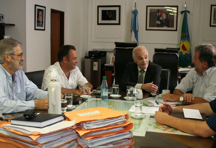 Cellillo se reunió con Elustondo