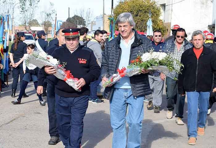 Cortés encabezó el acto por el Día del Bombero