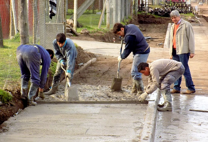 Cortés recorrió algunas obras