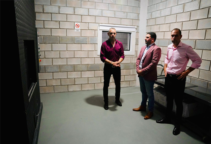 <br />
<b>Notice</b>:  Undefined offset: 1 in <b>/home/uv026317/public_html/in_ultimas-lateral.php</b> on line <b>23</b><br />
<br />
<b>Notice</b>:  Trying to access array offset on value of type null in <b>/home/uv026317/public_html/in_ultimas-lateral.php</b> on line <b>23</b><br />
