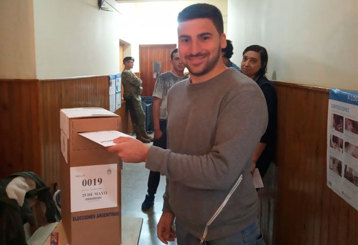 Egüén votó en el Colegio San José