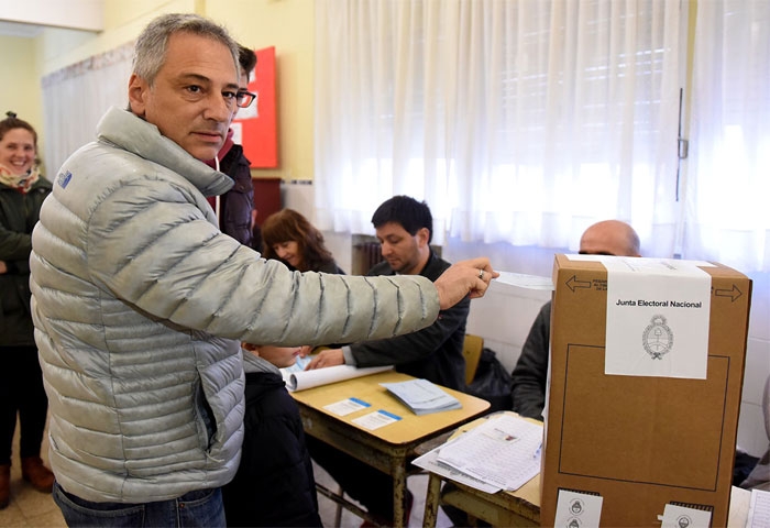 Eseverri votó en al Escuela N° 1