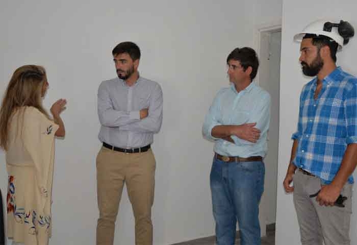 Galli recorrió el centro de salud de Recalde