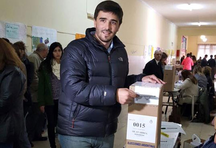 Galli votó en la Escuela 1