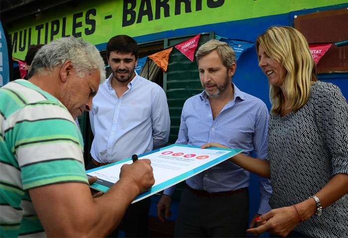 Galli y Frigerio visitaron el barrio El Progreso