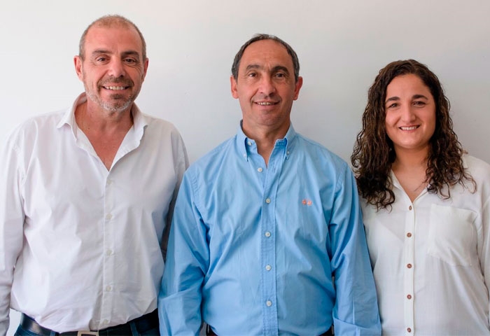 Juntos presenta su lista en la plaza de Casariego