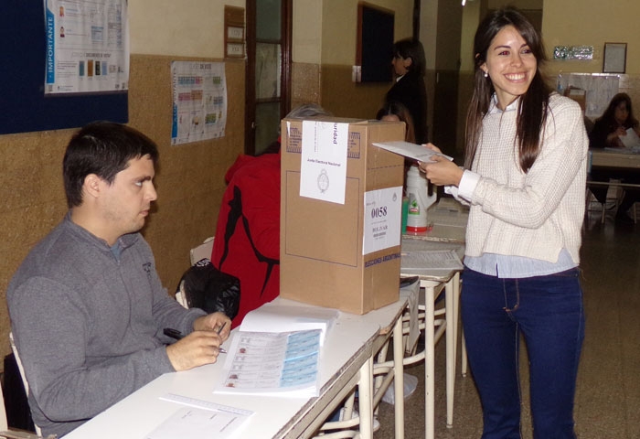 Laurita Rodríguez votó en el IJS