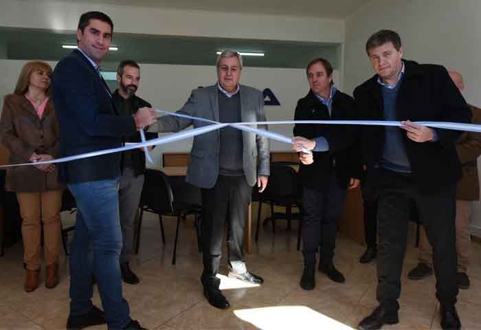 Mosca y D'Abate inauguraron el nuevo local de IOMA