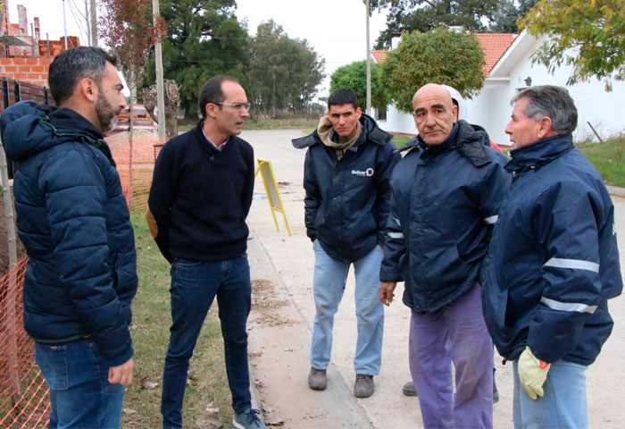 Pisano recorrió obras en diferentes barrios