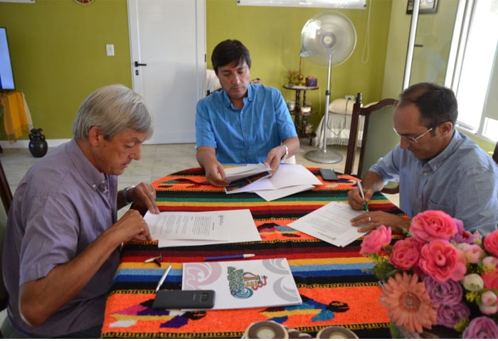 Pisano se reunió con Cortés y Acerbo.