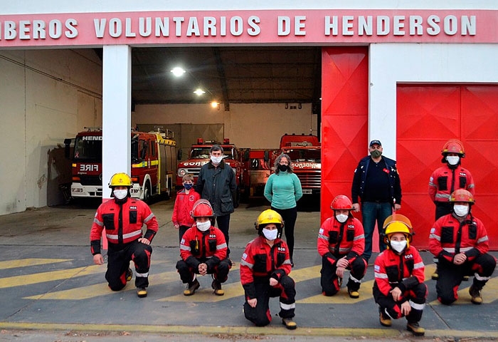 Pugnaloni acompañó a los Bomberos en su día