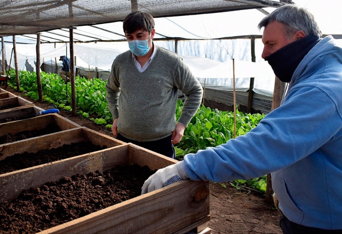 Pugnaloni visitó la huerta y el vivero municipal